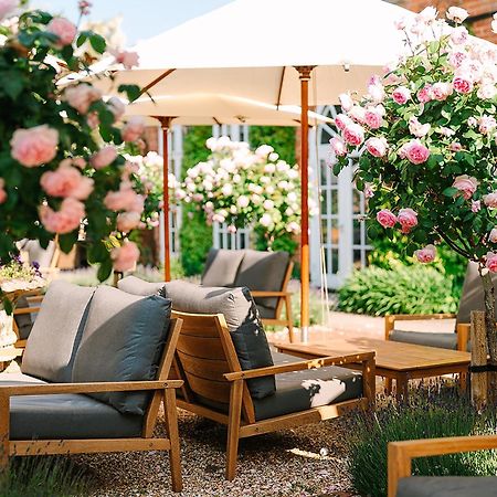 Chewton Glen Hotel - An Iconic Luxury Hotel نيو ميلتون المظهر الخارجي الصورة