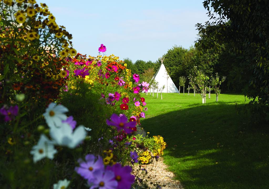 Chewton Glen Hotel - An Iconic Luxury Hotel نيو ميلتون المظهر الخارجي الصورة