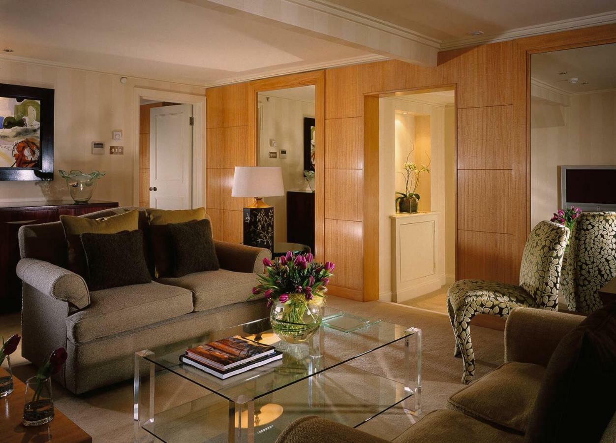 Chewton Glen Hotel - An Iconic Luxury Hotel نيو ميلتون المظهر الخارجي الصورة