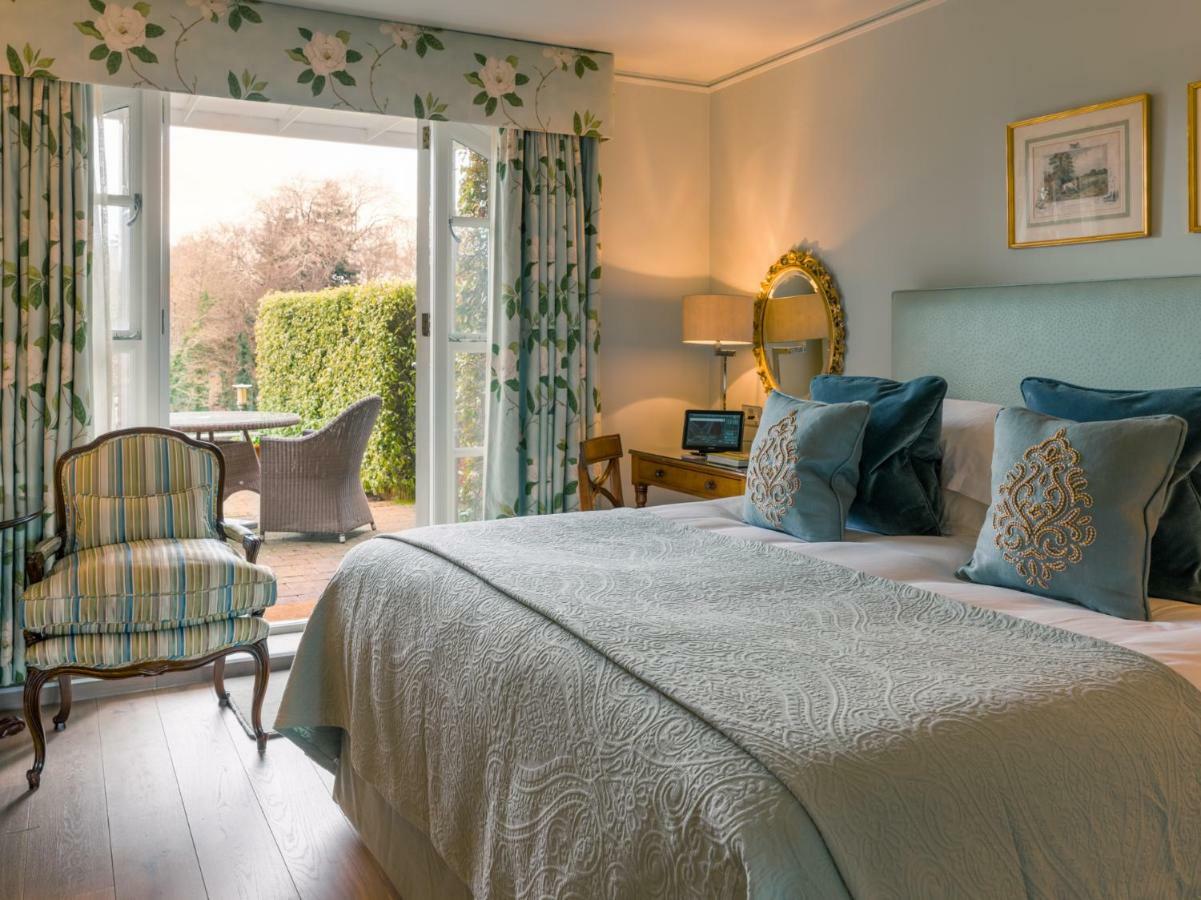 Chewton Glen Hotel - An Iconic Luxury Hotel نيو ميلتون المظهر الخارجي الصورة